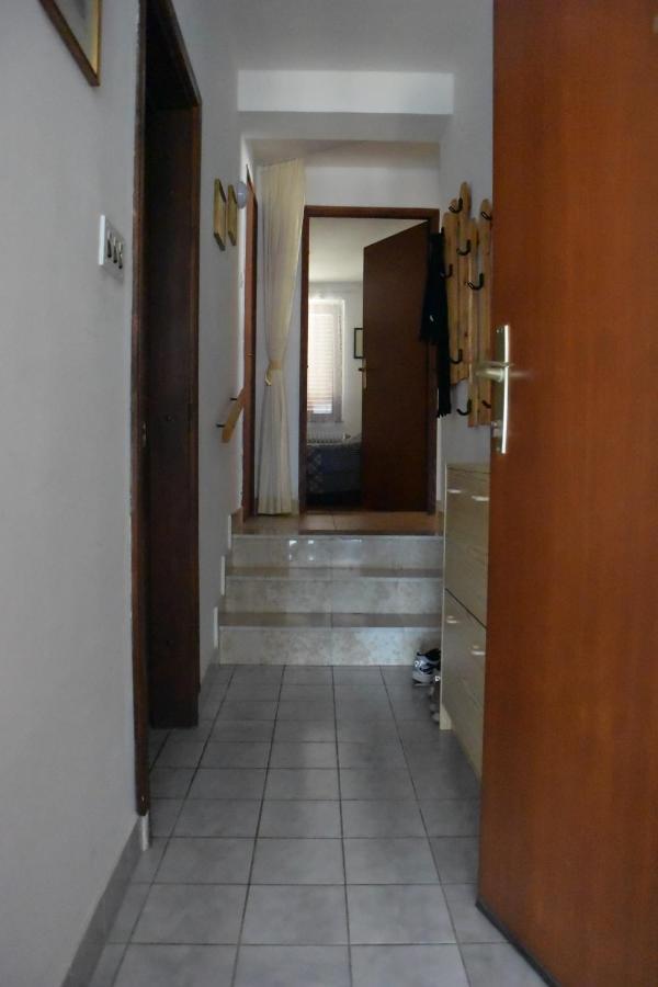 70 Sq M Apartment At Saint Martin'S Harbour Mali Losinj Room photo